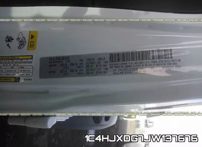 1C4HJXDG7JW137676 фото 10