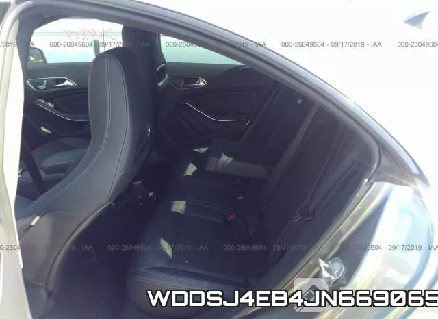 WDDSJ4EB4JN669065 фото 9