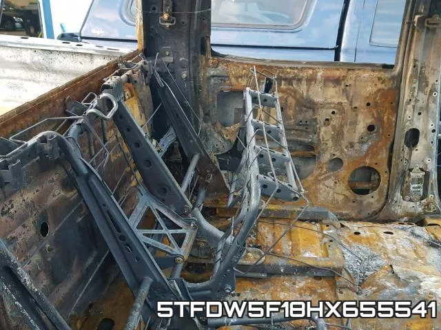 5TFDW5F18HX655541 фото 7