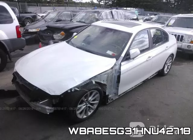 WBA8E5G31HNU42718 фото 3
