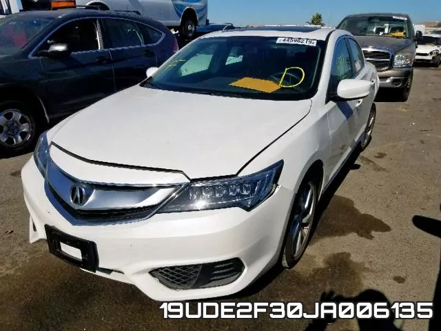 19UDE2F30JA006135 фото 3
