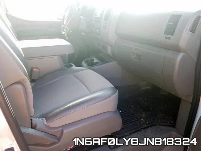 1N6AF0LY8JN818324 фото 6