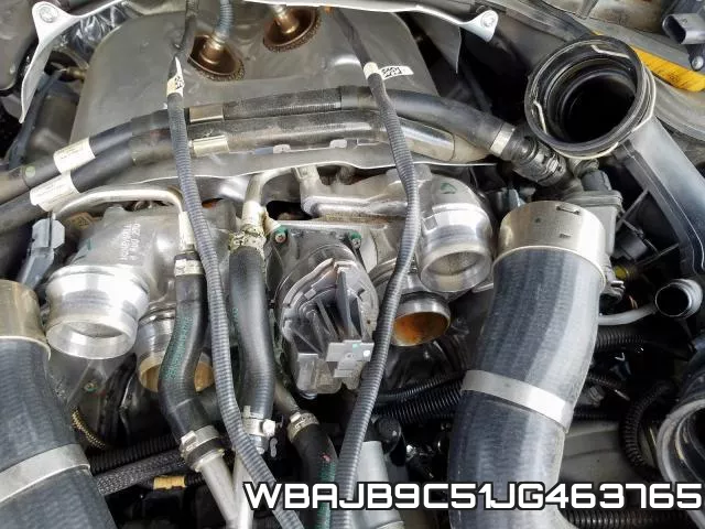 WBAJB9C51JG463765 фото 10