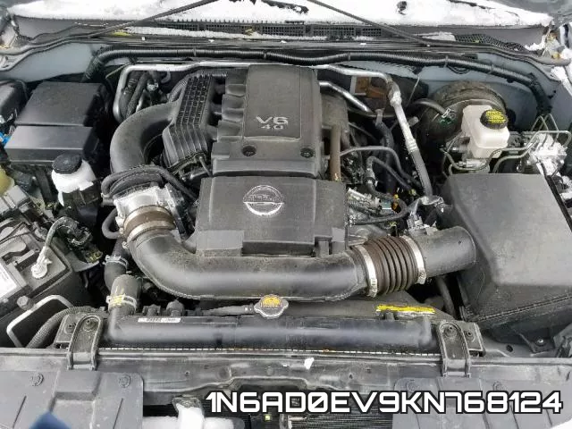 1N6AD0EV9KN768124 фото 8