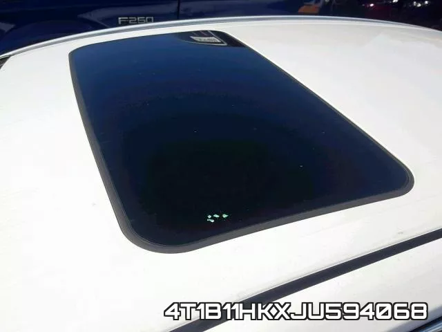 4T1B11HKXJU594068 фото 10
