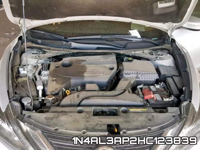 1N4AL3AP2HC123839 фото 8