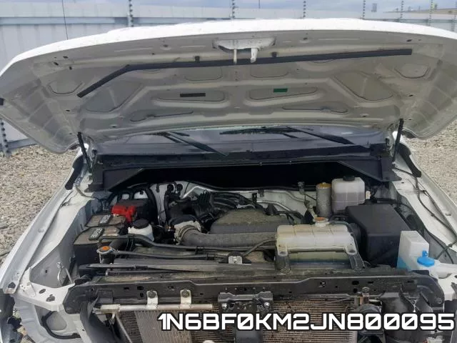 1N6BF0KM2JN800095 фото 8