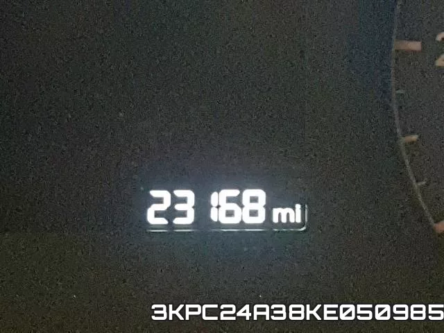 3KPC24A38KE050985 фото 9