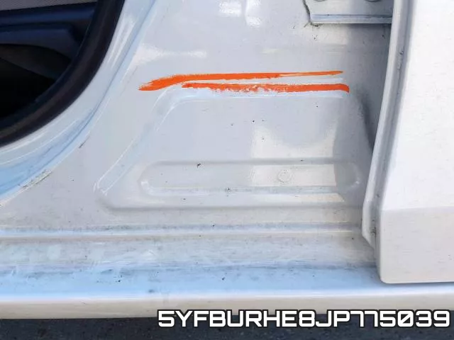 5YFBURHE8JP775039 фото 10
