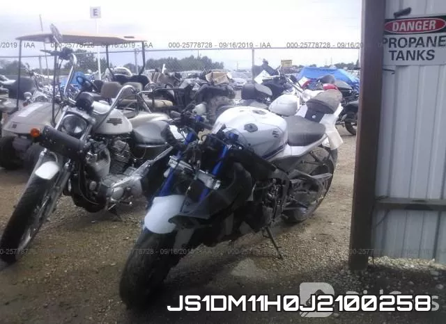 JS1DM11H0J2100258 фото 3