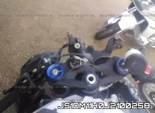 JS1DM11H0J2100258 фото 8