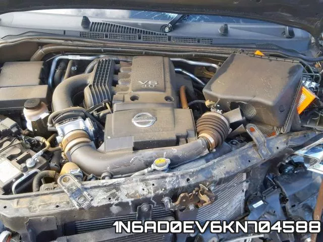 1N6AD0EV6KN704588 фото 8