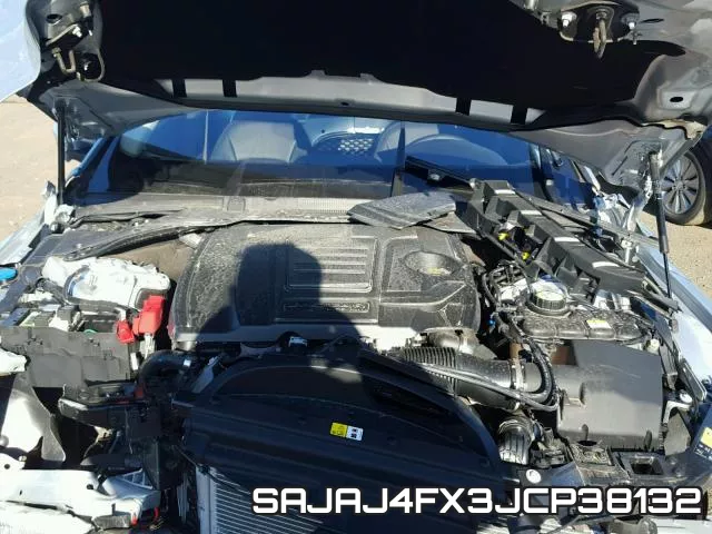 SAJAJ4FX3JCP38132 фото 8