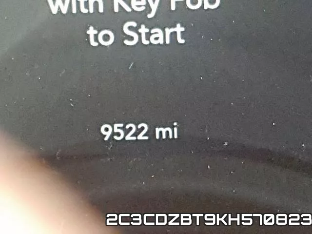 2C3CDZBT9KH570823 фото 9