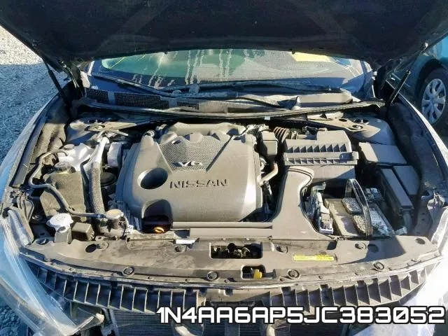 1N4AA6AP5JC383052 фото 8