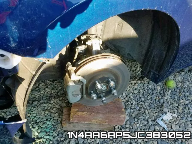 1N4AA6AP5JC383052 фото 10