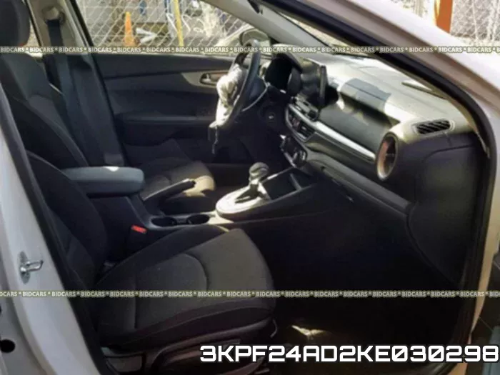 3KPF24AD2KE030298 фото 6