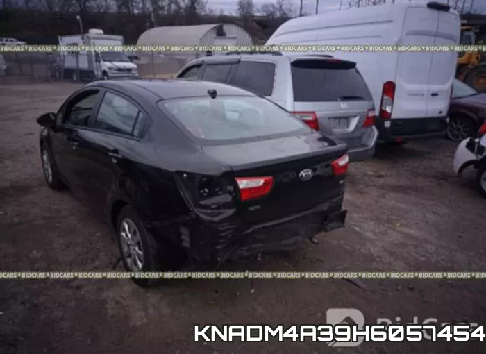 KNADM4A39H6057454 фото 4