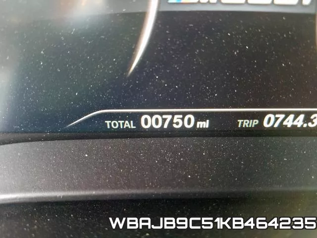 WBAJB9C51KB464235 фото 9