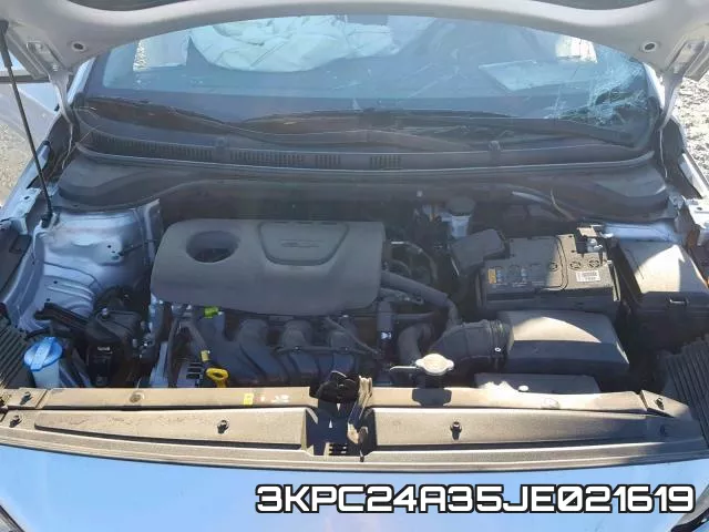 3KPC24A35JE021619 фото 8