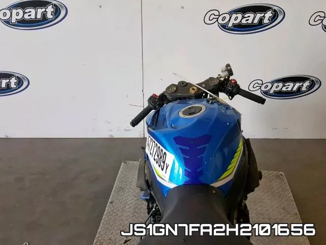 JS1GN7FA2H2101656 фото 6