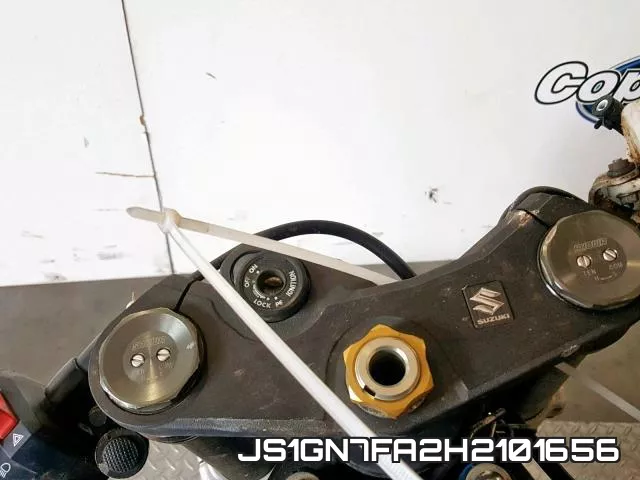 JS1GN7FA2H2101656 фото 7