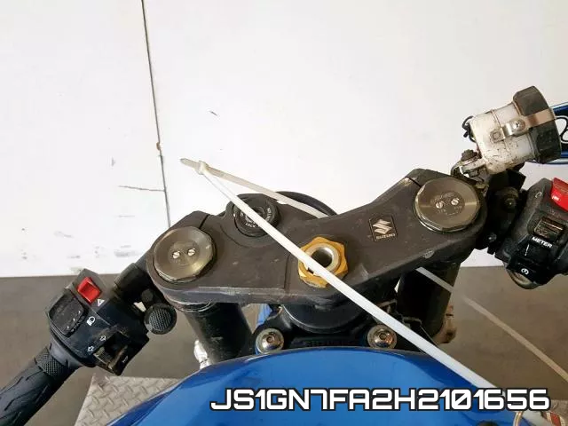 JS1GN7FA2H2101656 фото 9