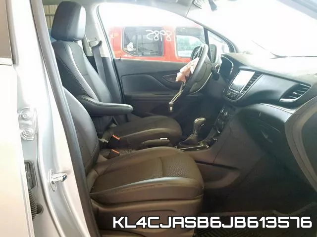 KL4CJASB6JB613576 фото 6