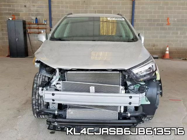 KL4CJASB6JB613576 фото 10
