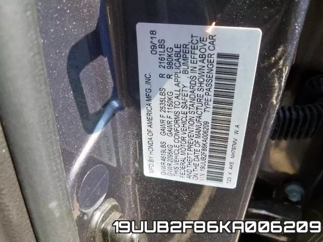 19UUB2F86KA006209 фото 2