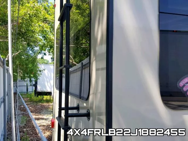 4X4FRLB22J1882455 фото 6