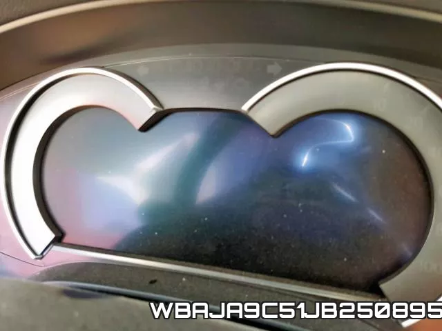 WBAJA9C51JB250895 фото 9