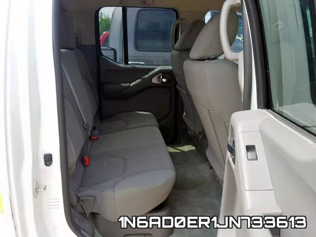 1N6AD0ER1JN733613 фото 7