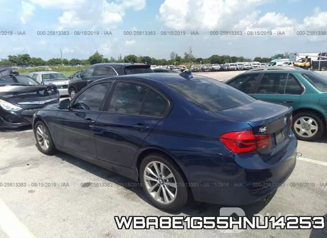 WBA8E1G55HNU14253 фото 4