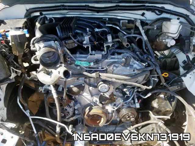 1N6AD0EV6KN731919 фото 8