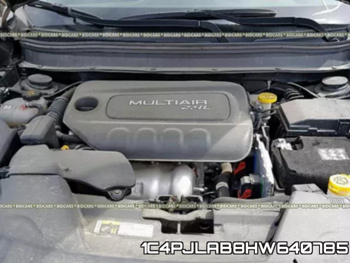 1C4PJLAB8HW640785 фото 8