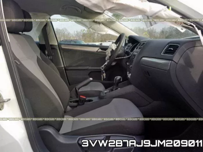 3VW2B7AJ9JM209011 фото 6