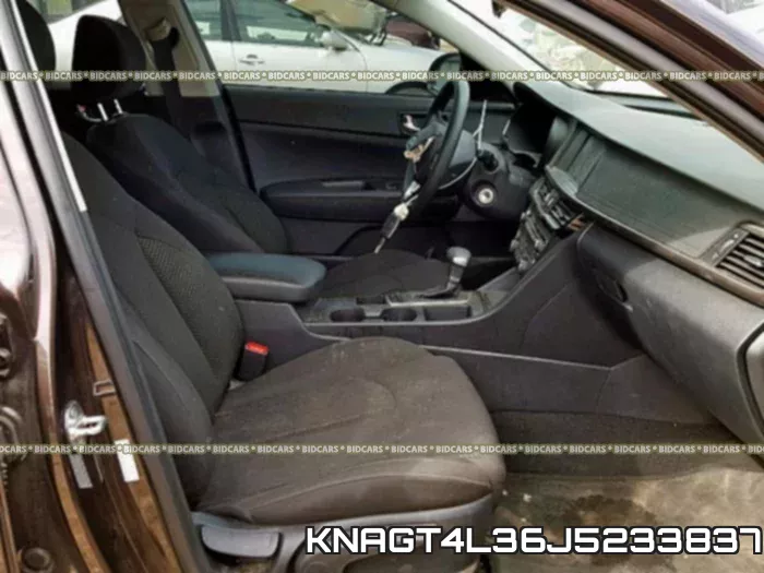 KNAGT4L36J5233837 фото 6