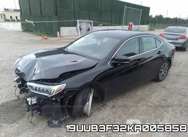 19UUB3F32KA005858 фото 3