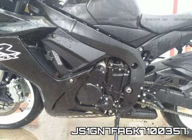 JS1GN7FA6K7100357 фото 10
