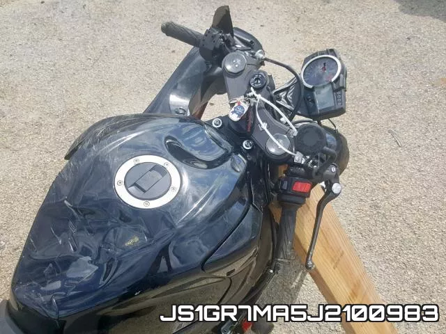 JS1GR7MA5J2100983 фото 6