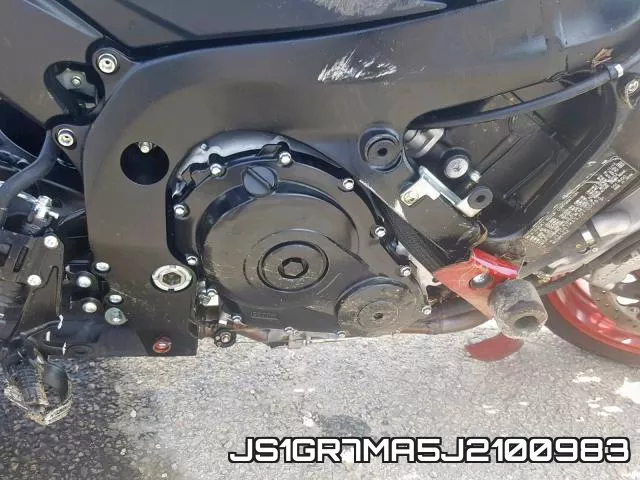 JS1GR7MA5J2100983 фото 8