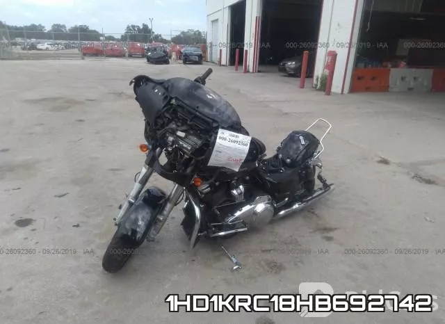 1HD1KRC18HB692742 фото 3