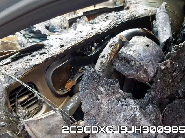 2C3CDXGJ9JH300985 фото 8