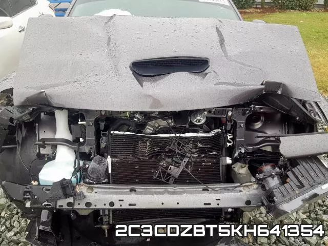 2C3CDZBT5KH641354 фото 8