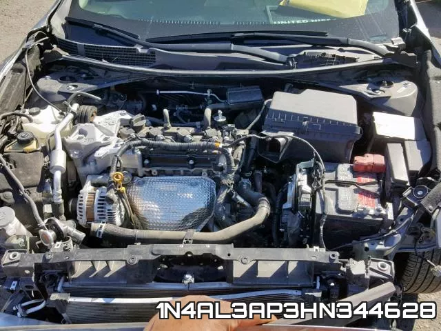 1N4AL3AP3HN344628 фото 8
