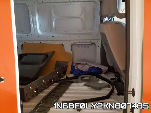 1N6BF0LY2KN807485 фото 7