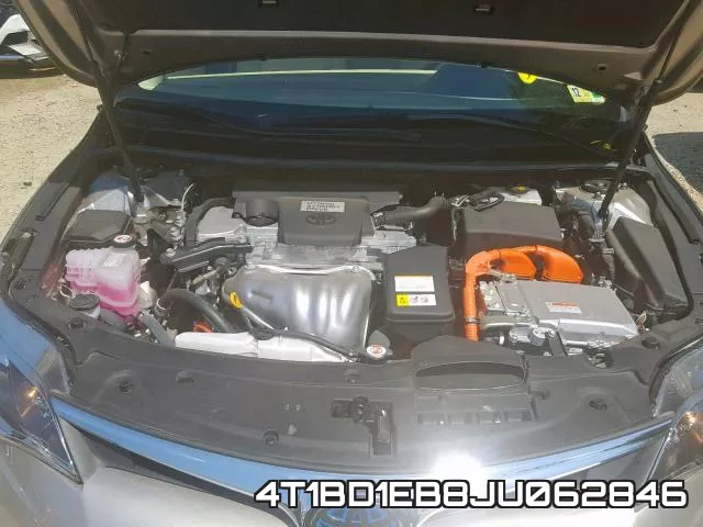 4T1BD1EB8JU062846 фото 8
