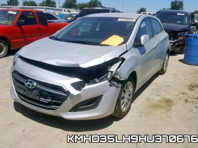 KMHD35LH9HU370676 фото 3