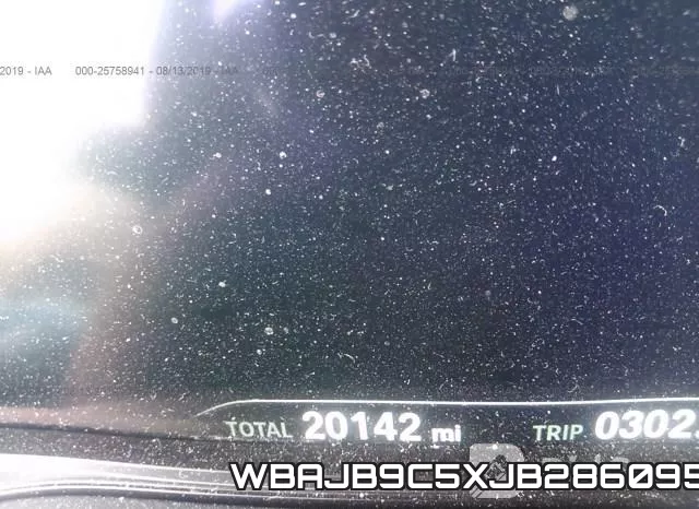 WBAJB9C5XJB286095 фото 8